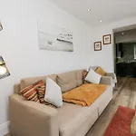 Nyaraló Holy Trinity