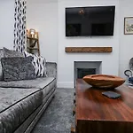 Nyaraló Holy Trinity Millom