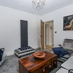 Holy Trinity Nyaraló